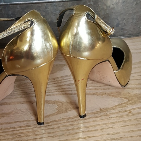 Brian Atwood gold Mary Jane heels - Picture 4 of 5